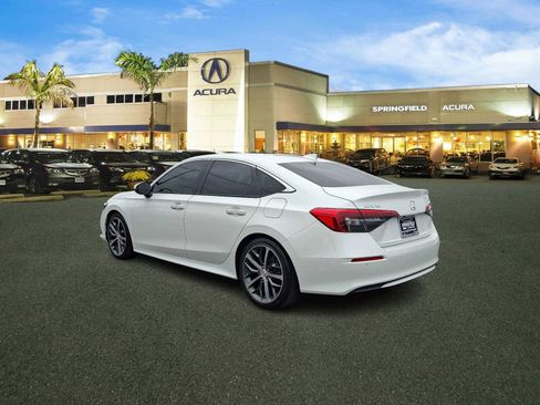 Used 2024 Honda Civic Touring image 5