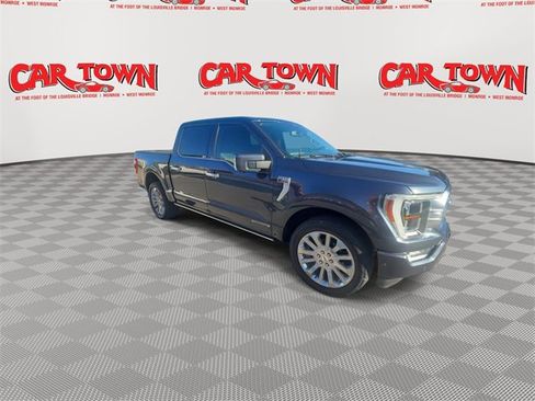 Used 2021 Ford F150 Limited image 2