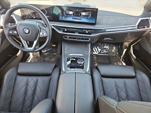 Used 2024 BMW X5 xDrive40i w/ Premium Package AWD/4WD image 18