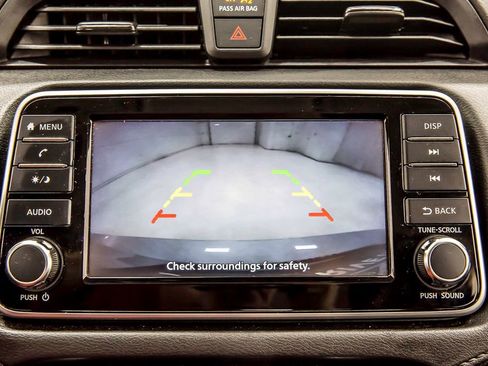 Used 2023 Nissan Versa S w/ Trunk Package image 15