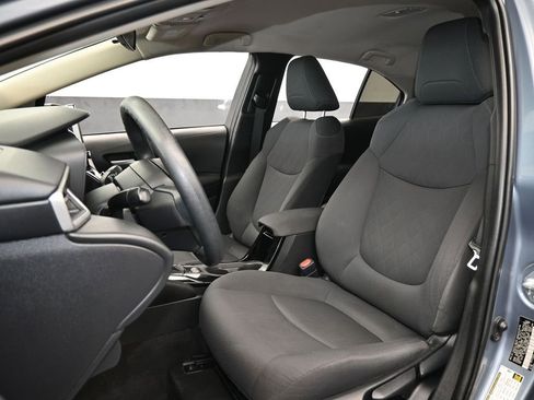 Used 2021 Toyota Corolla LE image 10