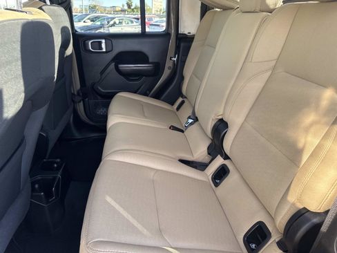 Used 2020 Jeep Gladiator Sport w/ Quick Order Package 24S image 23