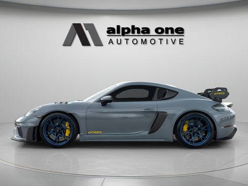 Used 2023 Porsche 718 Cayman GT4 RS RWD image 21
