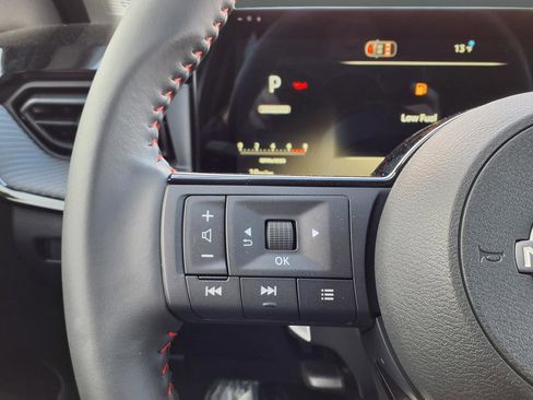 New 2026 Nissan Kicks SR w/ Cold Weather Package AWD/4WD image 60