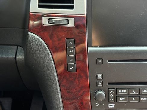 Used 2008 Cadillac Escalade EXT AWD/4WD image 13