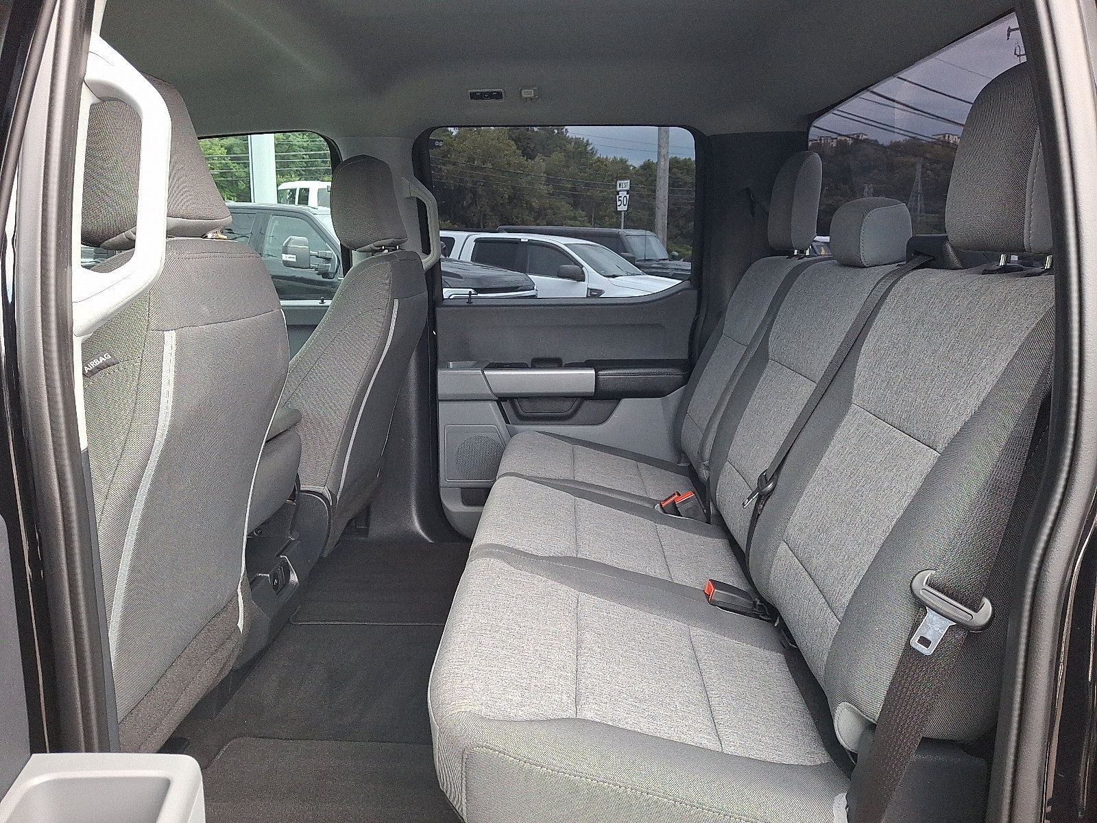 Used 2024 Ford F250 XL w/ STX Appearance Package AWD/4WD image 10