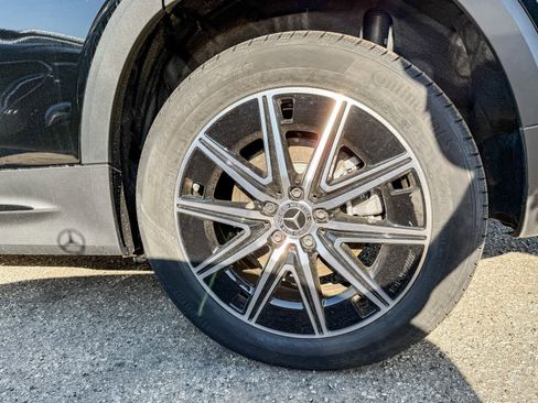 Used 2024 Mercedes-Benz EQB 350 4MATIC SUV image 8