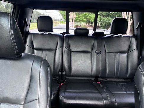 Used 2017 Ford F150 XLT w/ Equipment Group 302A Luxury AWD/4WD image 28