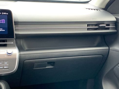 Used 2025 Hyundai Kona SEL image 35