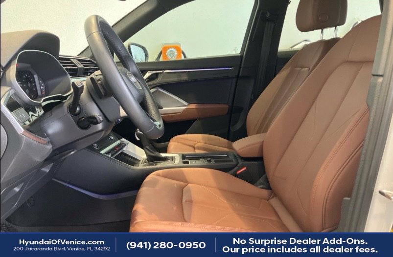 Used 2024 Audi Q3 2.0T Premium Plus AWD/4WD image 2