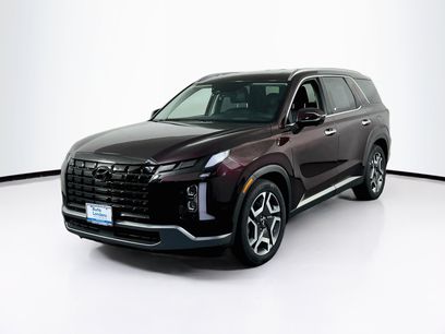 Used 2023 Hyundai Palisade Limited w/ Winter Package