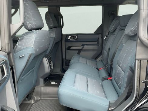 New 2026 Ford Bronco Heritage Edition AWD/4WD image 19