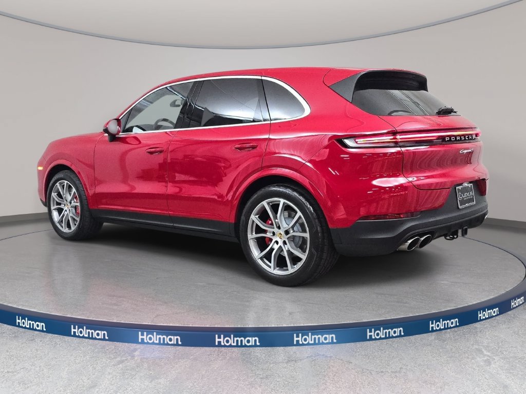 Used 2024 Porsche Cayenne S AWD/4WD image 8