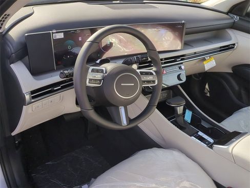 New 2026 Hyundai Tucson SEL image 12