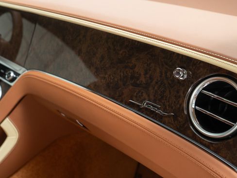 Used 2022 Bentley Continental GT Speed image 30