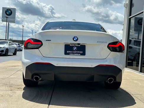 Certified 2025 BMW 230i xDrive Coupe w/ Premium Package AWD/4WD image 9