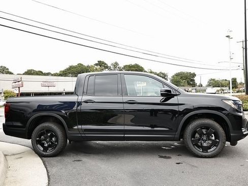 New 2026 Honda Ridgeline Black Edition image 14