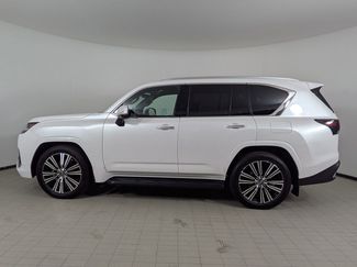 Used 2026 Lexus LX 600 4WD w/ Accessory Package (Z1) video 2