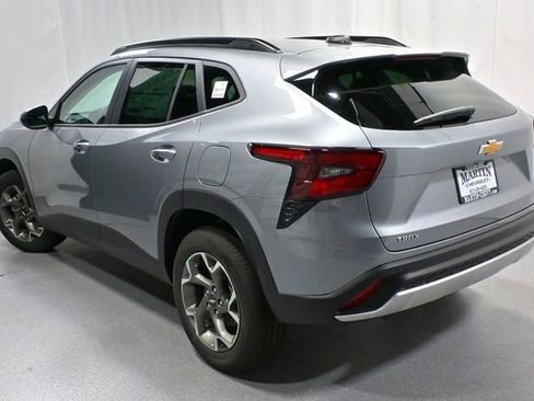 New 2026 Chevrolet Trax LT w/ Driver Confidence Package image 5