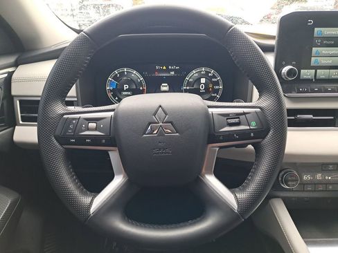 Used 2023 Mitsubishi Outlander SEL 40th Anniversary AWD/4WD image 19