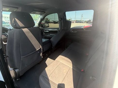 Used 2023 GMC Sierra 1500 Elevation AWD/4WD image 7