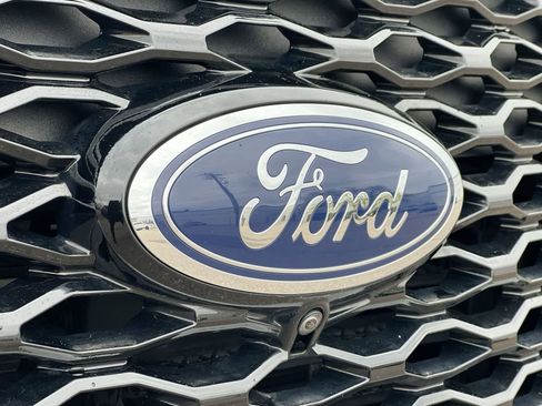 Used 2023 Ford Explorer ST w/ Equipment Group 401A AWD/4WD image 13