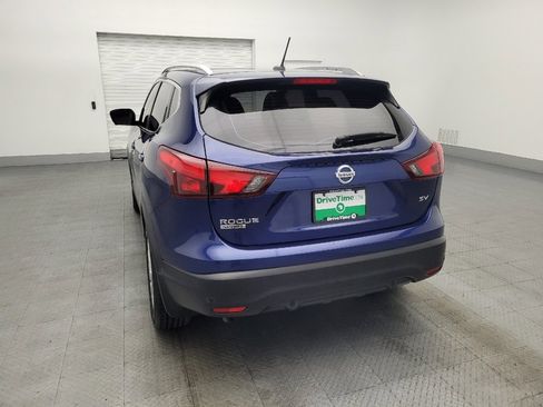 Used 2019 Nissan Rogue Sport SV w/ Technology Package image 6