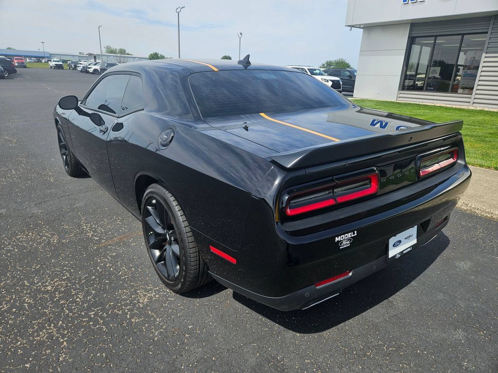 Used 2022 Dodge Challenger GT w/ Plus Package RWD image 8