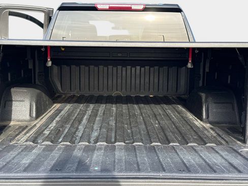 Used 2024 Chevrolet Silverado 1500 Custom image 12