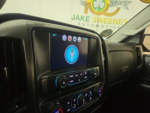 Used 2018 Chevrolet Silverado 1500 LT w/ All Star Edition image 21