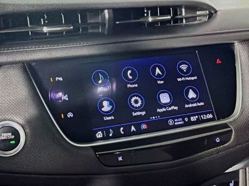 Used 2022 Cadillac XT5 Premium Luxury w/ Technology Package FWD image 18