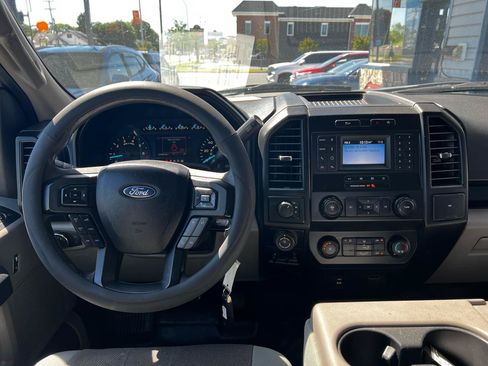 Used 2019 Ford F150 XL w/ Equipment Group 101A Mid AWD/4WD image 12