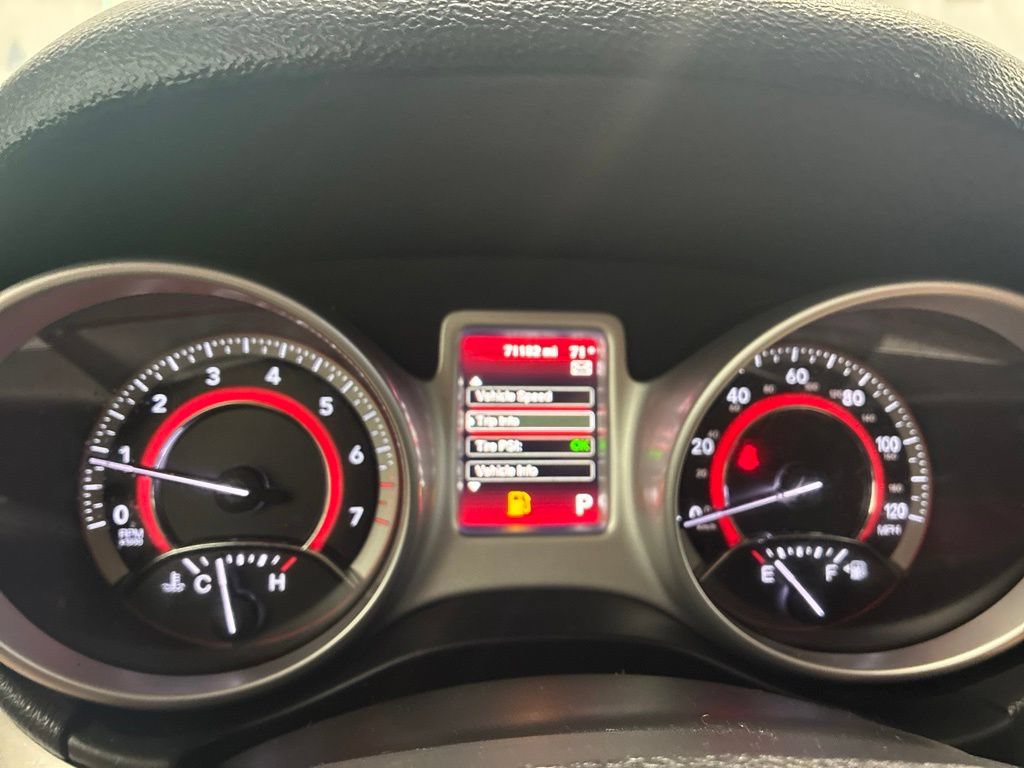 Used 2019 Dodge Journey SE w/ Connectivity Group FWD image 14