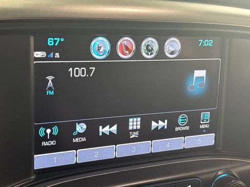 Used 2017 Chevrolet Silverado 1500 LT w/ All Star Edition AWD/4WD image 19
