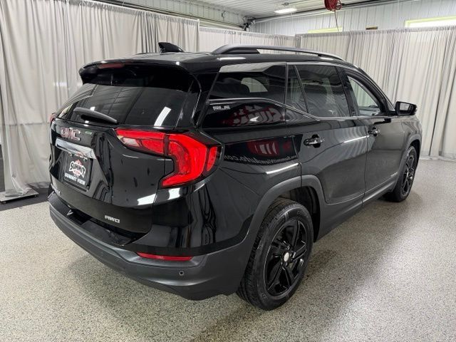 Used 2018 GMC Terrain SLE w/ Driver Convenience Package AWD/4WD image 4