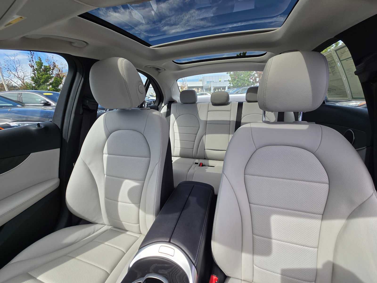 Used 2017 Mercedes-Benz C 300 Sedan image 20