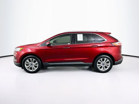 Used 2019 Ford Edge Titanium FWD image 4
