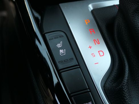 Used 2023 Kia Forte GT w/ GT2 Package FWD image 20