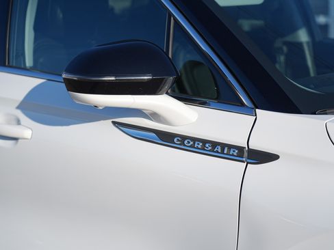 Used 2020 Lincoln Corsair Reserve w/ Equipment Group 202A image 15