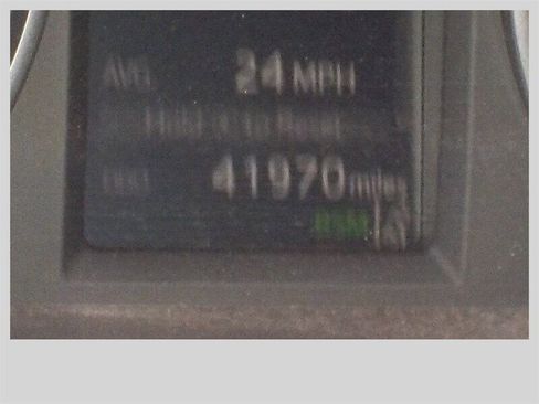 Used 2018 Toyota RAV4 XLE image 10