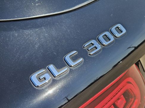 Certified 2022 Mercedes-Benz GLC 300 4MATIC image 13