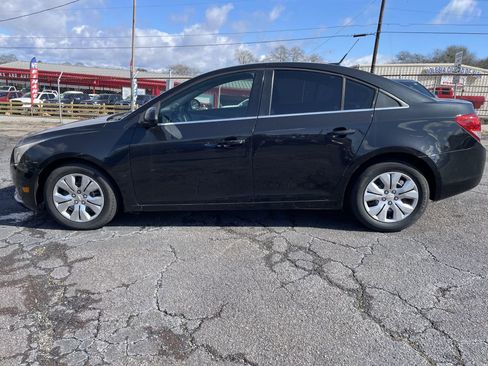 Used 2012 Chevrolet Cruze LS w/ Connectivity Package image 2