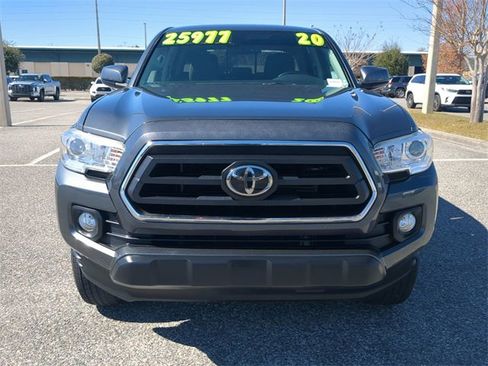 Certified 2020 Toyota Tacoma SR5 image 9