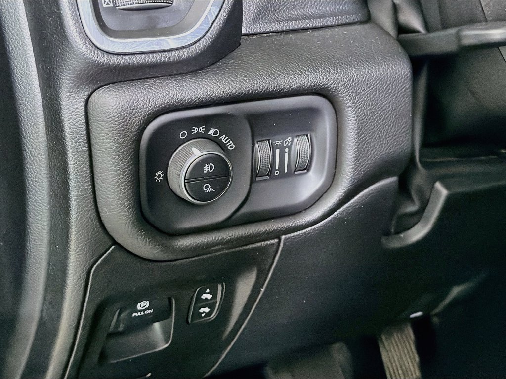 Used 2025 RAM 1500 Lone Star RWD image 13