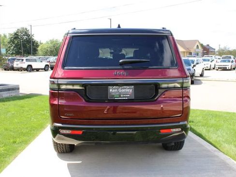 Used 2026 Jeep Grand Wagoneer 4WD w/ Quick Order Packge 29V Upland image 38