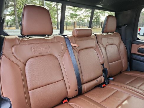 Used 2022 RAM 1500 Limited image 13