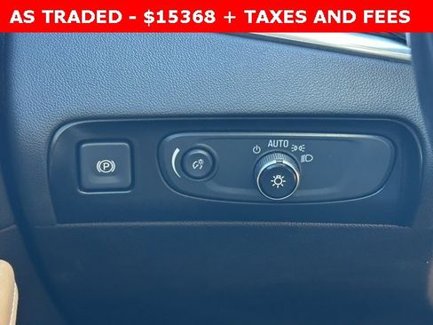 Used 2019 Buick Enclave Essence image 22