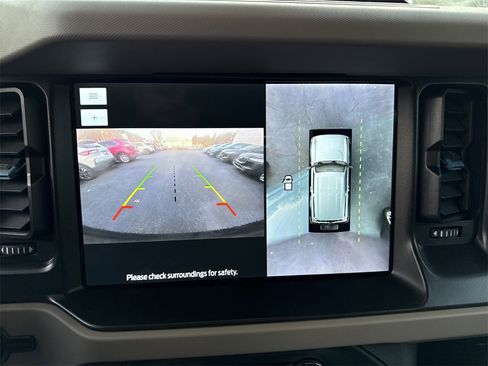 Used 2022 Ford Bronco Wildtrak image 19