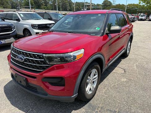 Certified 2020 Ford Explorer XLT RWD image 1