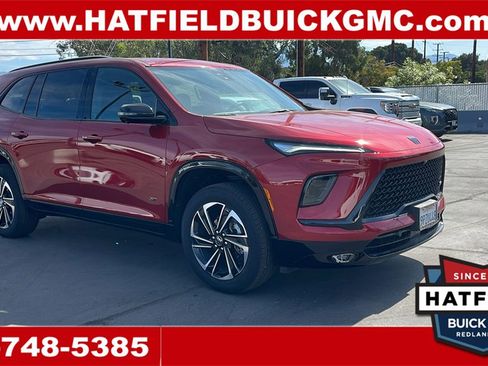 Used 2025 Buick Enclave Sport Touring w/ Power Package image 7